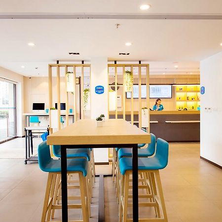 Hanting Hotel Shanghai Chunsha Jinhui Plaza מראה חיצוני תמונה