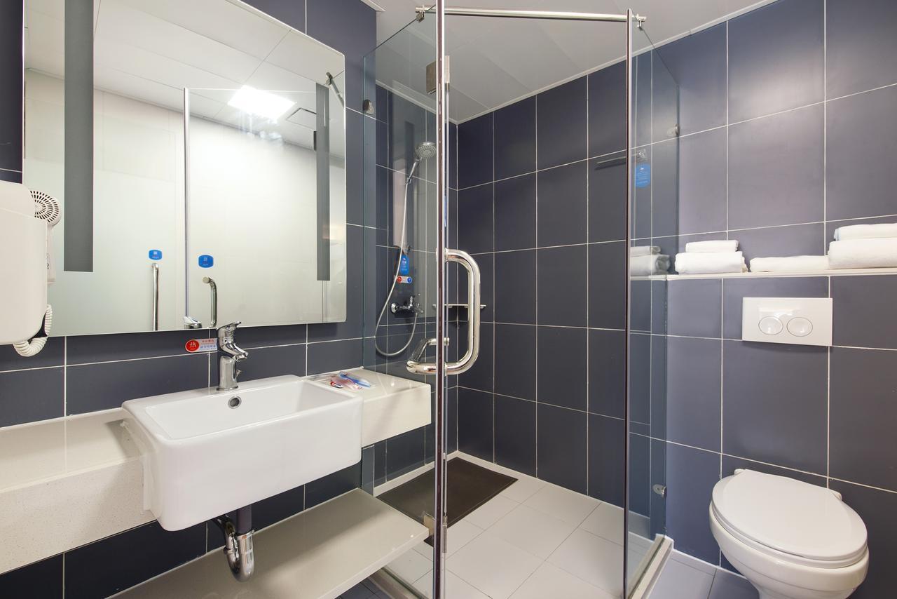 Hanting Hotel Shanghai Chunsha Jinhui Plaza מראה חיצוני תמונה