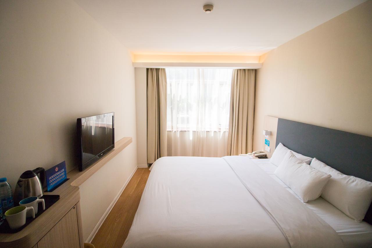Hanting Hotel Shanghai Chunsha Jinhui Plaza מראה חיצוני תמונה