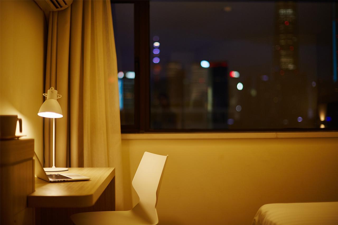 Hanting Hotel Shanghai Chunsha Jinhui Plaza מראה חיצוני תמונה