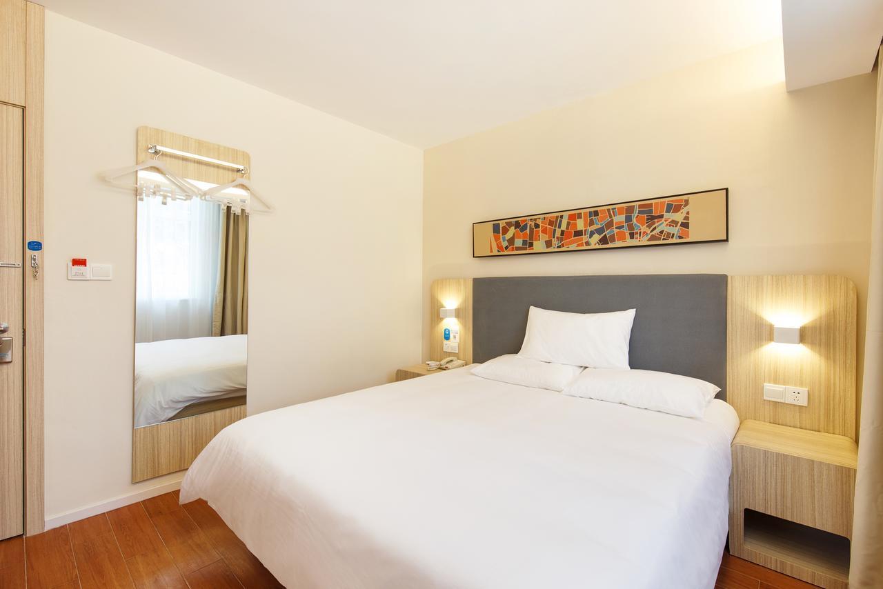 Hanting Hotel Shanghai Chunsha Jinhui Plaza מראה חיצוני תמונה