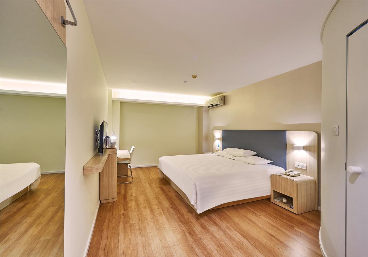 Hanting Hotel Shanghai Chunsha Jinhui Plaza מראה חיצוני תמונה