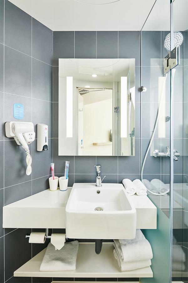 Hanting Hotel Shanghai Chunsha Jinhui Plaza מראה חיצוני תמונה
