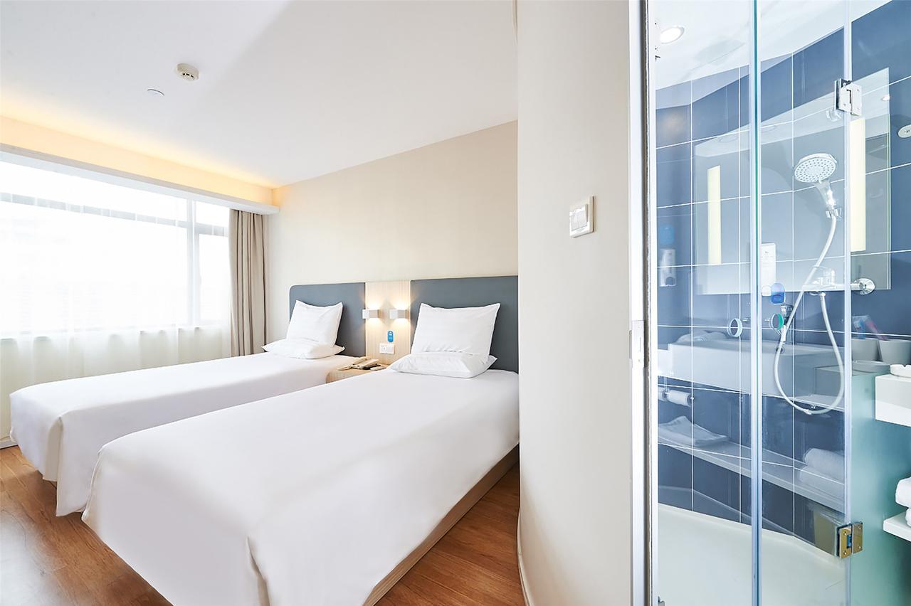 Hanting Hotel Shanghai Chunsha Jinhui Plaza מראה חיצוני תמונה