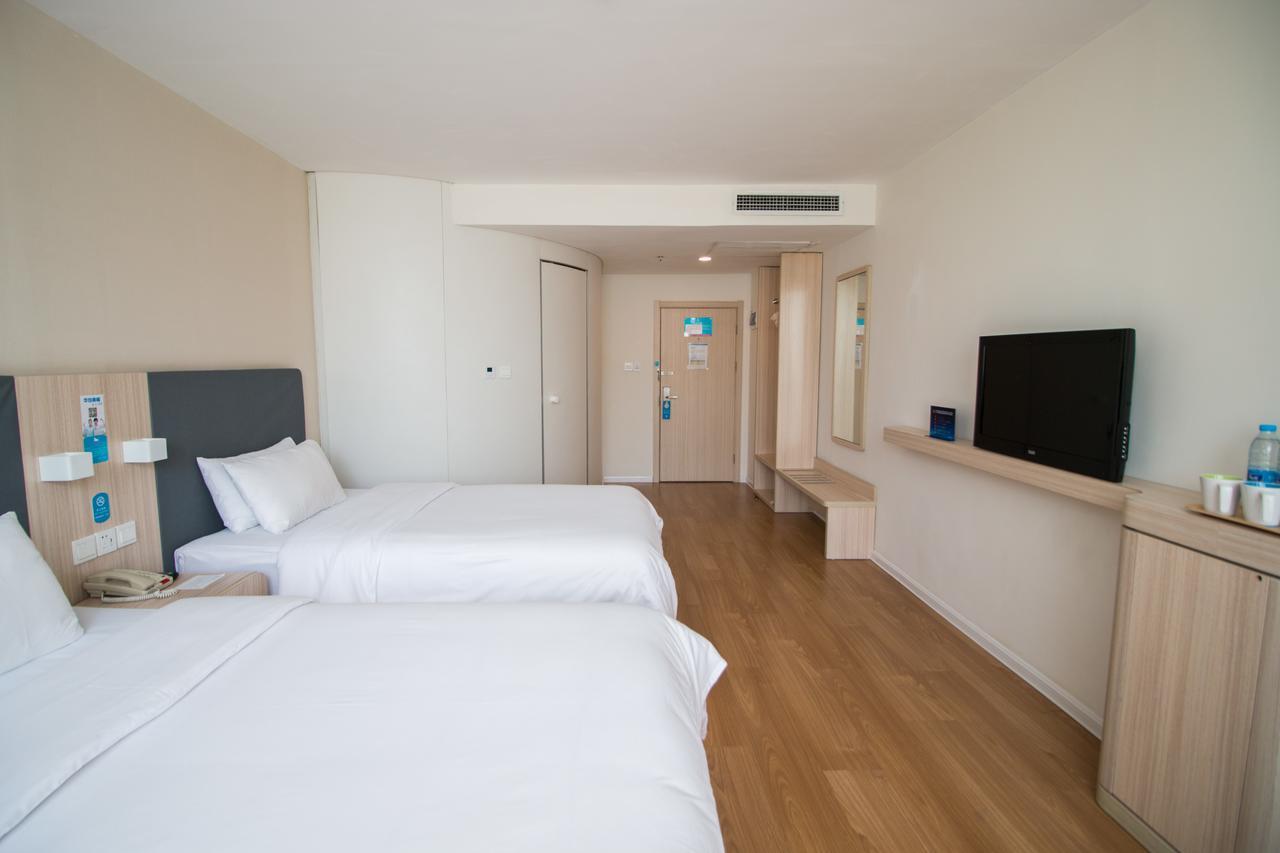 Hanting Hotel Shanghai Chunsha Jinhui Plaza מראה חיצוני תמונה